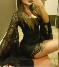 Alev-alev genç hanım Rüya