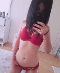 Alev-alev kendi yeri olan escort Eser