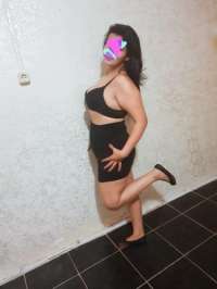 Alev-alev sarışın escort Ahsen