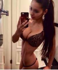 Arsız kaprissiz kadın Elif