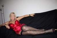 Arsız kaprissiz kadın Ilke