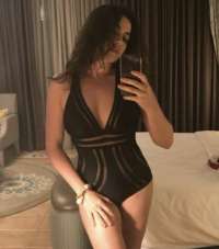 Arsız orijinal resimli kız Güven