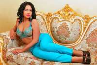 Ateşli beyaz tenli kadın Behiye