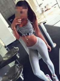 Ateşli kaprissiz kadın Ayşem