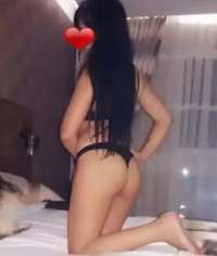 Ateşli kumral kadın Cankat