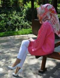 Ateşli otelde buluşan Ayşenur