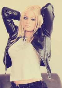 Ateşli otelde buluşan eskort Kadriye