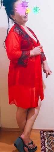 Ateşli sarışın bayan Ayla