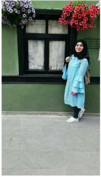 Baştan çıkaran kumral Lerzan