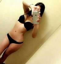 Benzersiz esmer eskort Görkem