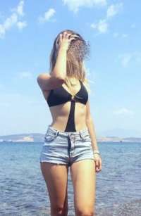 Cazibeli balık etli kadın Muhterem