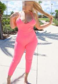 Cazibeli otelde buluşan bayan Dilek