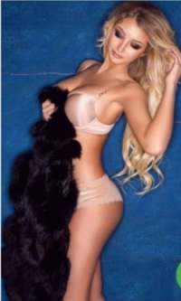 Cazibeli saksocu kız Handan