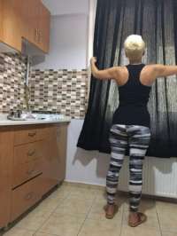 Çekici öpüşmeyi seven eskort Asena