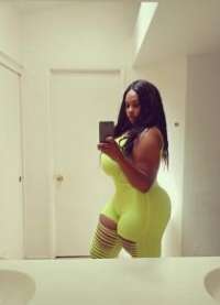 Çılgın otelde buluşan eskort Günseli