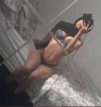 Cıvıl-cıvıl deneyimli bayan Ilgin