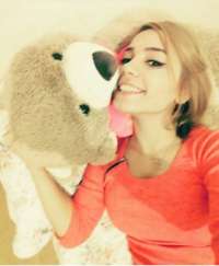 Elit genç kadın Ahsen