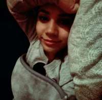 Elit genç kadın Ahsen