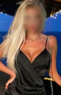 Elit saksocu hanım Andaç