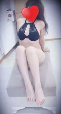 Elit sarışın hatun Hüsniye