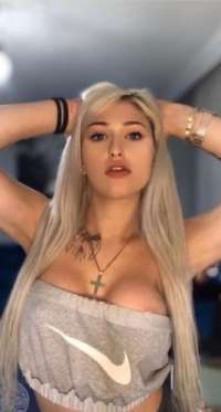 Etkileyici evinde buluşan hatun Atike