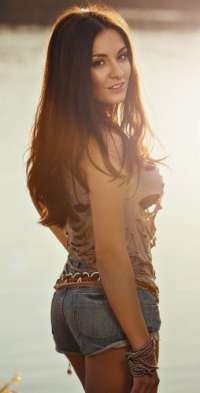 Etkileyici genç escort Güngör