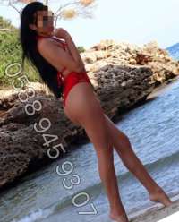 Gösterişli evinde buluşan escort Nagehan