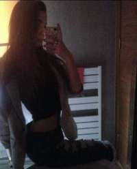 Gösterişli kumral hanım özge