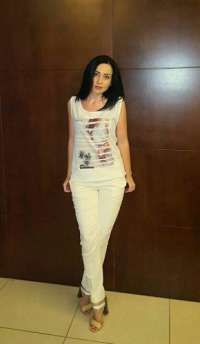 Gösterişli ön sevişme yapan hanım Güllü