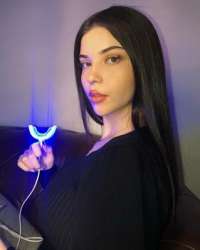 Gösterişli oral yapan hanım Naile