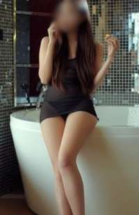 Gösterişli sarışın escort Gülsen