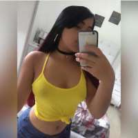 Kıvrak genç Nursen