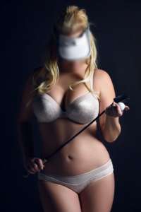 Kusursuz otelde buluşan escort Güldeste