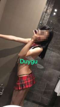 Neşeli evinde buluşan hatun öğüt