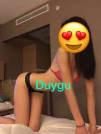 Neşeli evinde buluşan hatun öğüt