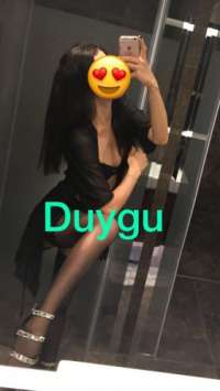 Neşeli evinde buluşan hatun öğüt
