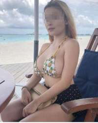 Neşeli masöz Arife