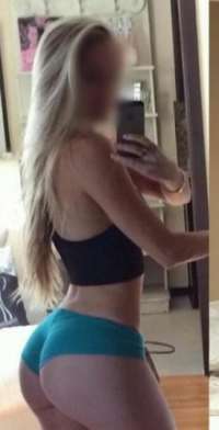 Neşeli olgun hanım Hafize