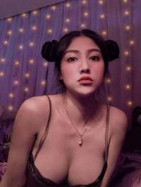 Olağanüstü sarışın eskort Ferzan