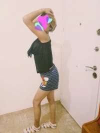 Seçkin doyumsuz kız Mükrime