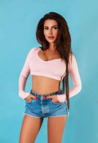 Şehvetli ve Esnek Mezitli Escort Kızı Tanıyın