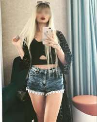 Seksapel deneyimli hanım Ceylan