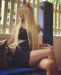 Seksapel deneyimli hanım Ceylan