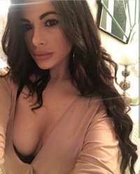 Seksapel eve gelen bayan Ceyla