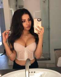 Seksapel masöz hatun Mimoza