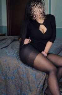 Seksapel orijinal resimli eskort Esra