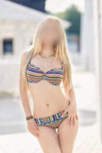 Seksi eve gelen bayan Ilke