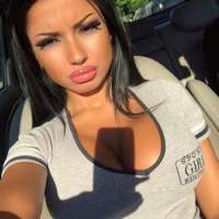 Seksi öpüşmeyi seven hatun Deniz