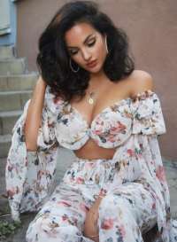 Şık olgun escort Esma