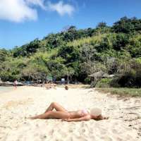 Şık sarışın kız Dilay